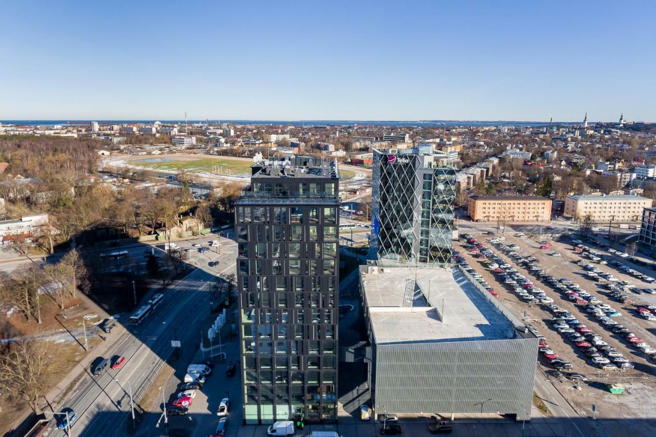 Orange Apartments Tower & Free Parking Tallinn Exterior photo